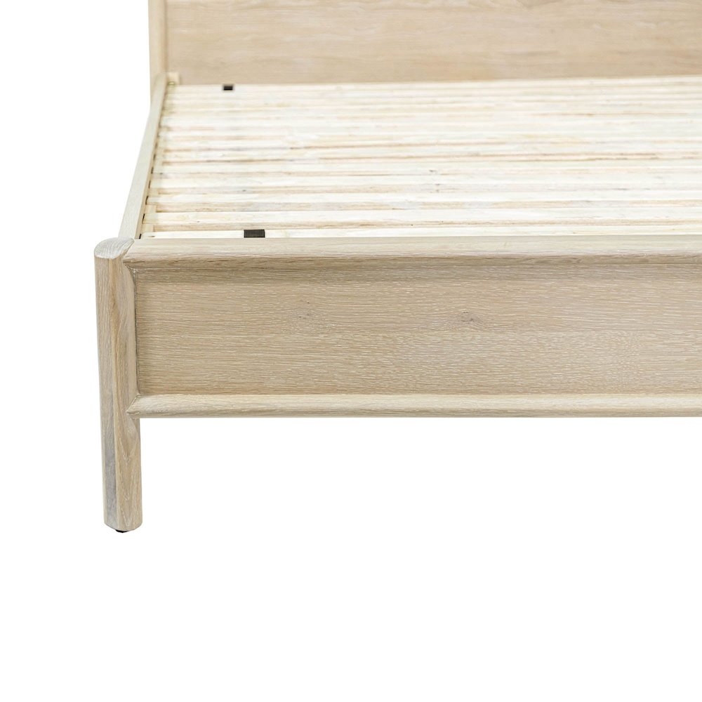 Runway King Bed - Light Oak. Picture 11
