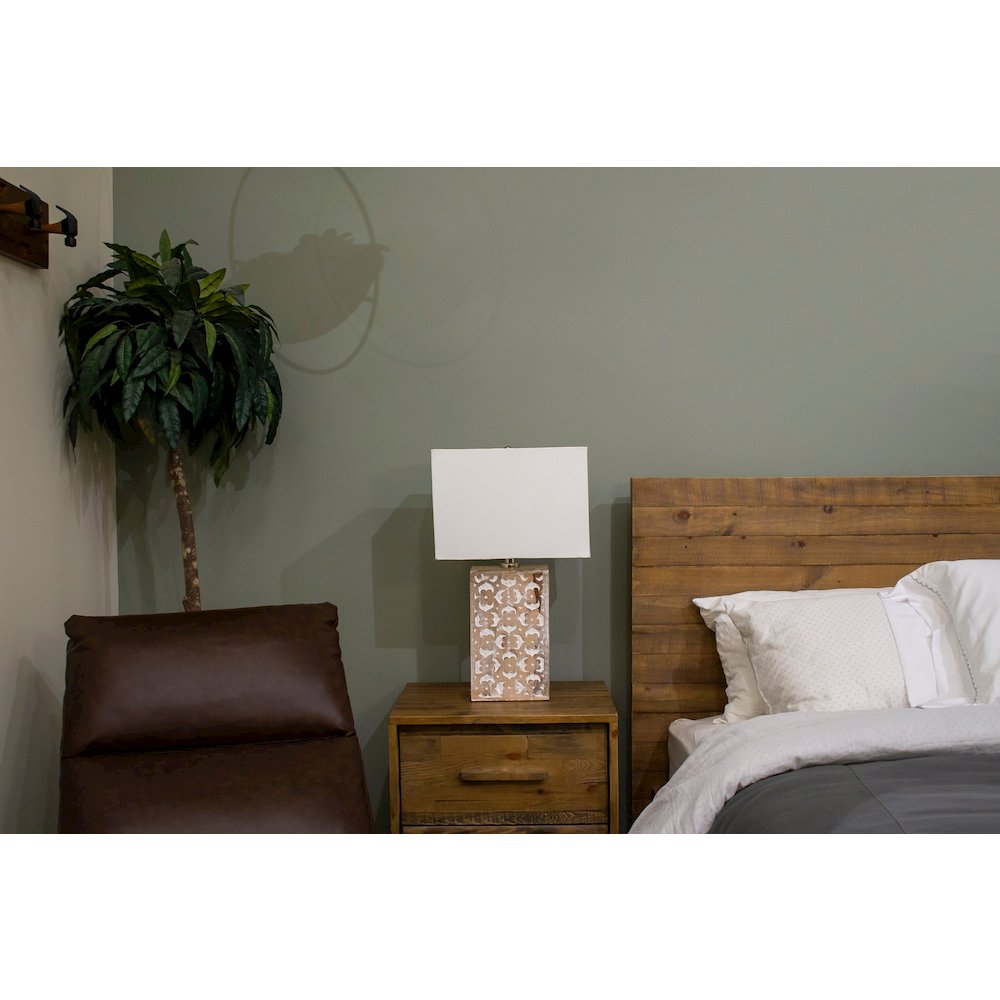 Skye Blossom Lamp. Picture 2