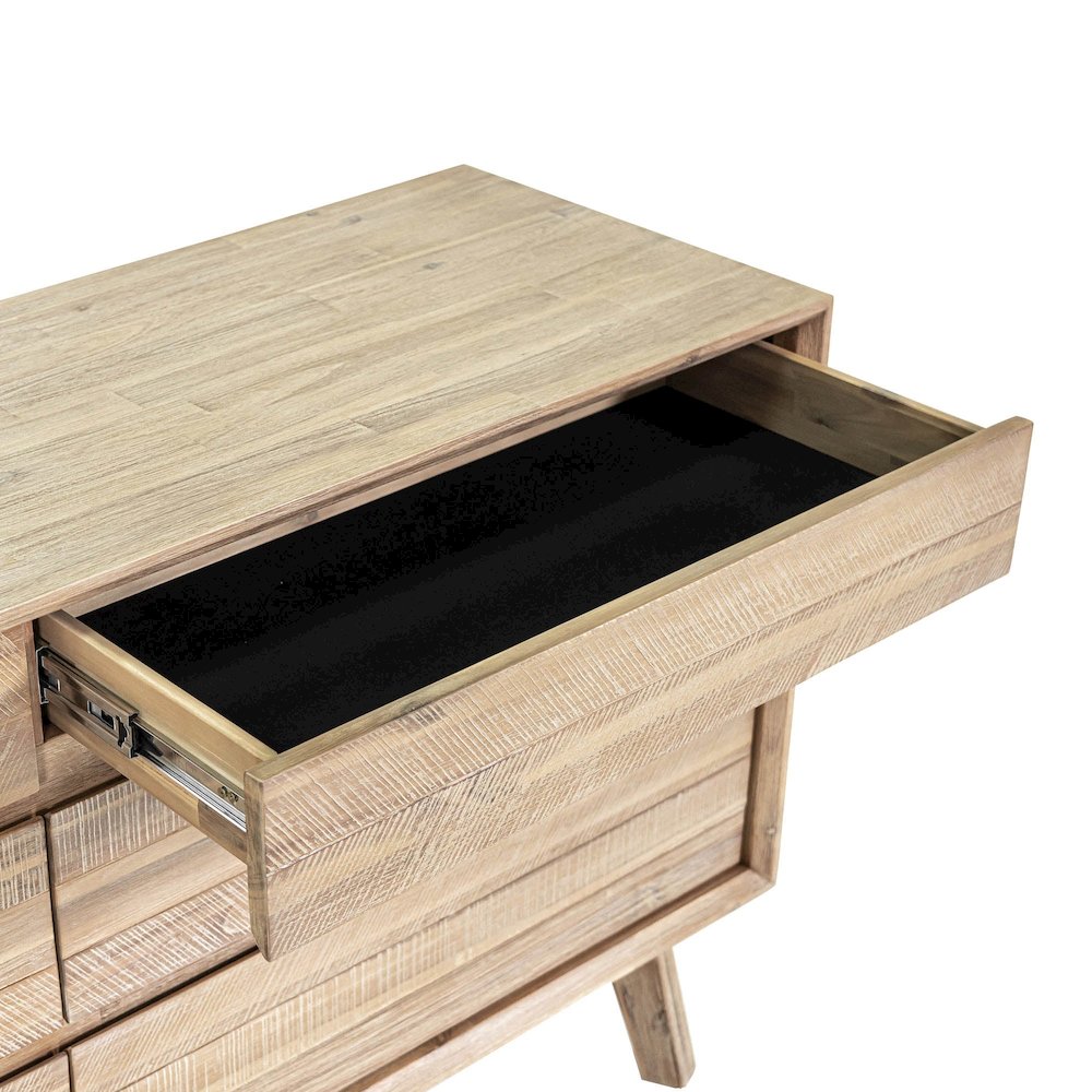 Gia 6 Drawer Dresser - Light Driftwood. Picture 11