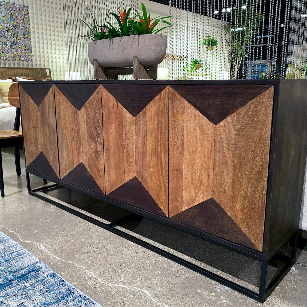 Illusion Sideboard. Picture 8
