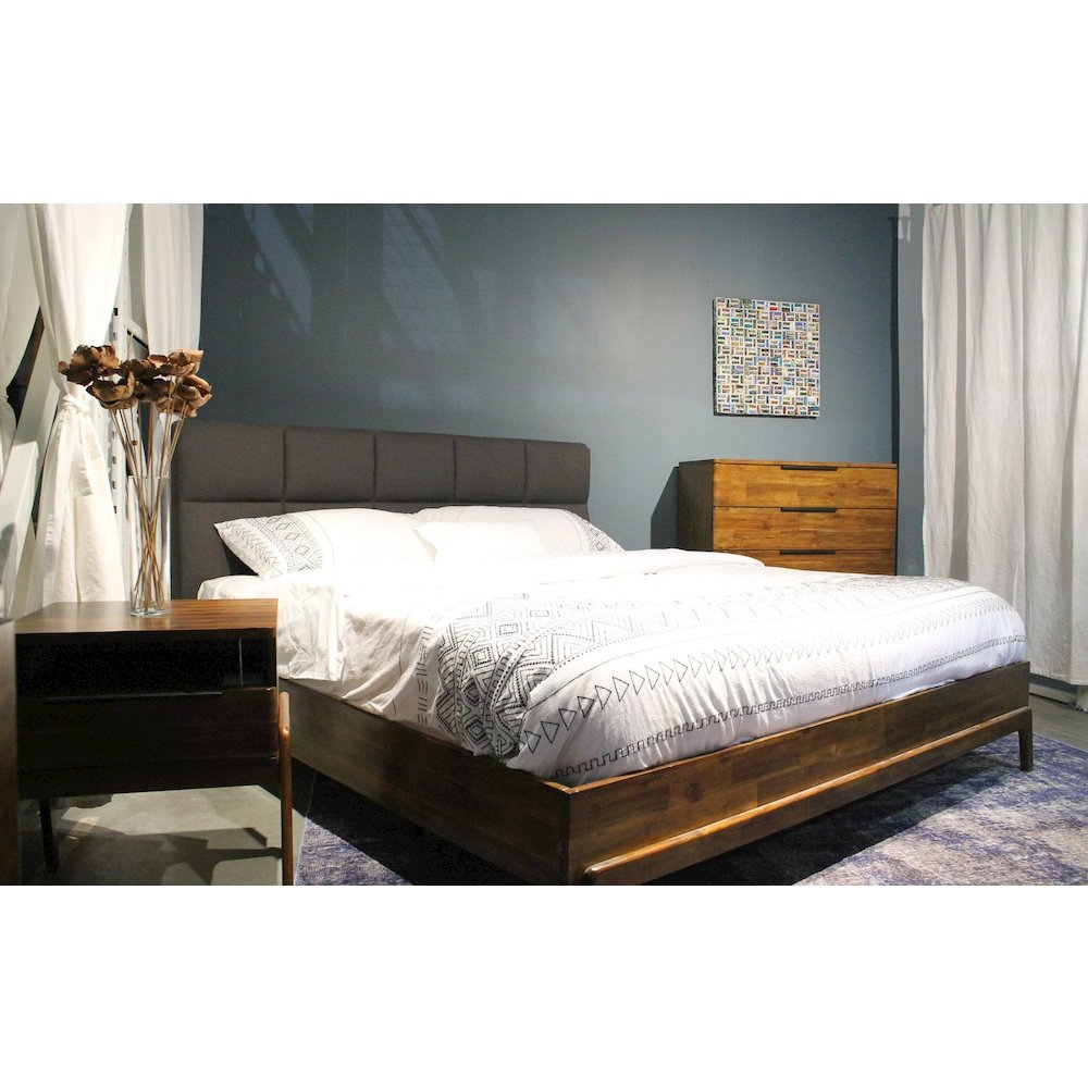 Remix King Bed - Grey. Picture 8
