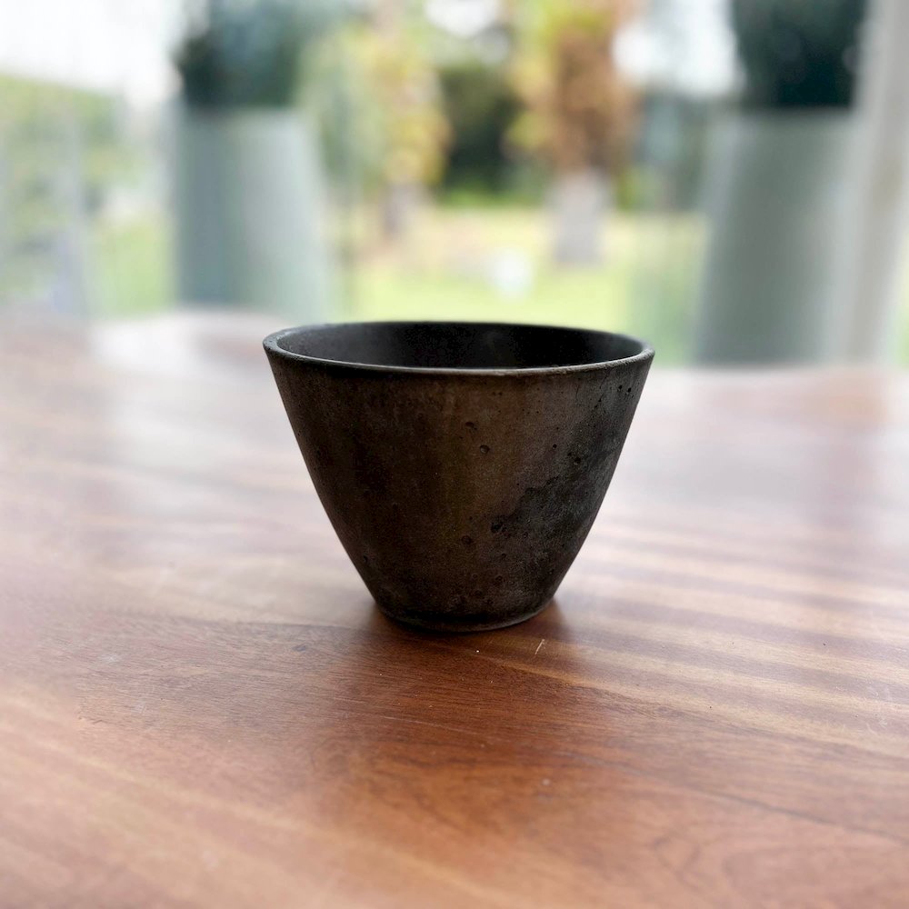Rustic Conical Bowl - Rustic Brown. Picture 2