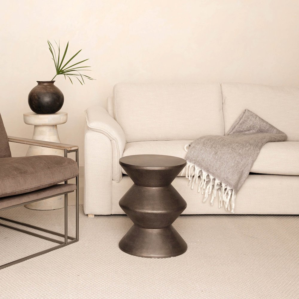 Concrete Inverted Side Table - Bronze. Picture 10