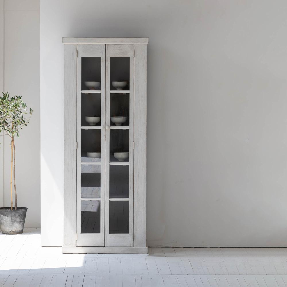 Tuscan Cabinet. Picture 2