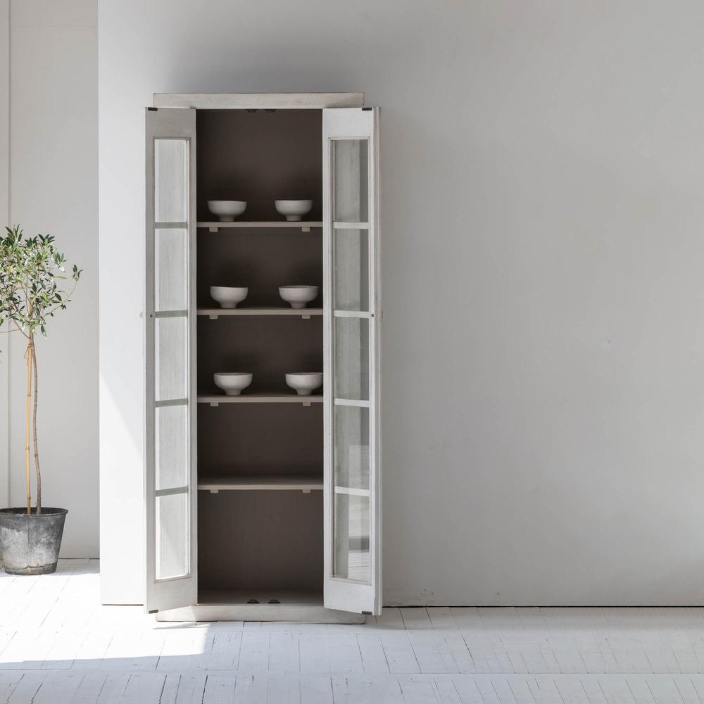 Tuscan Cabinet. Picture 3