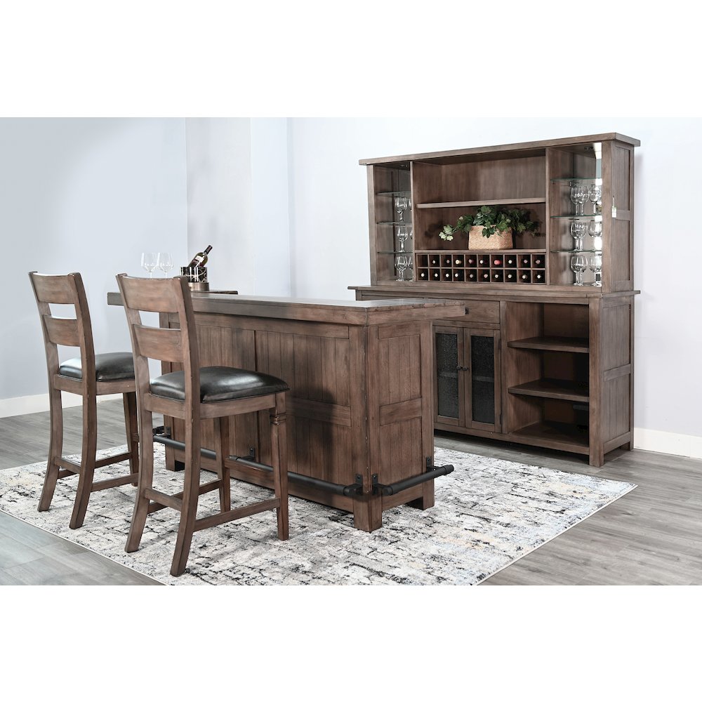80" Traditional Wood Home Bar with Stools. Picture 3