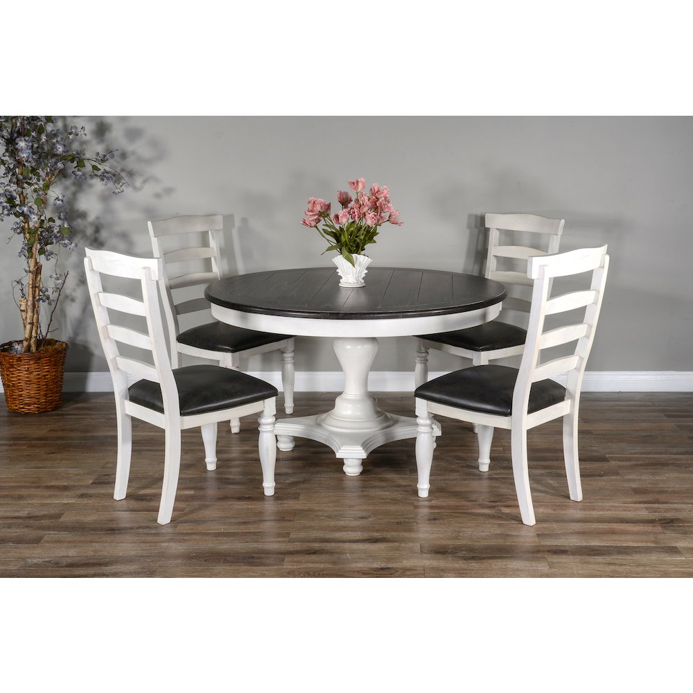 Carrige House 54" Round Dining Set. Picture 2