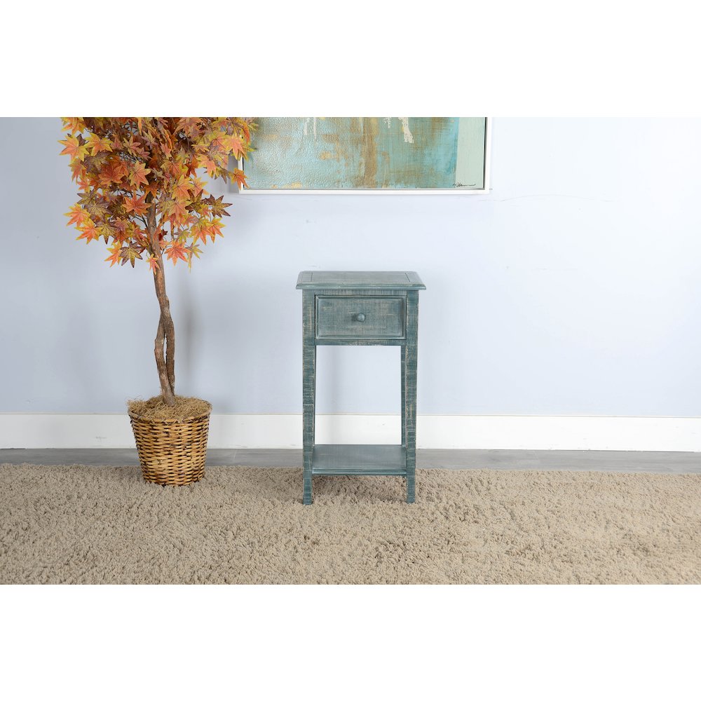 Sea Grass Side Table. Picture 2