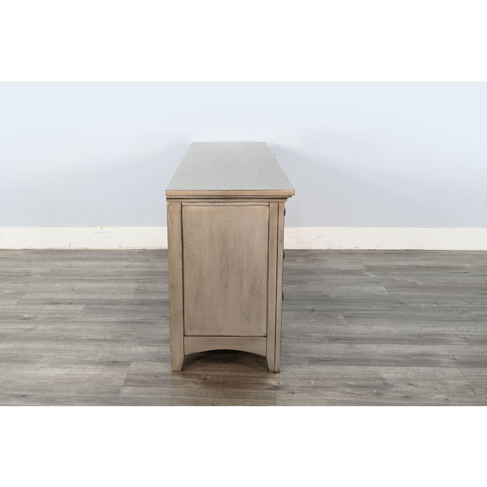 62" Media Console. Picture 4