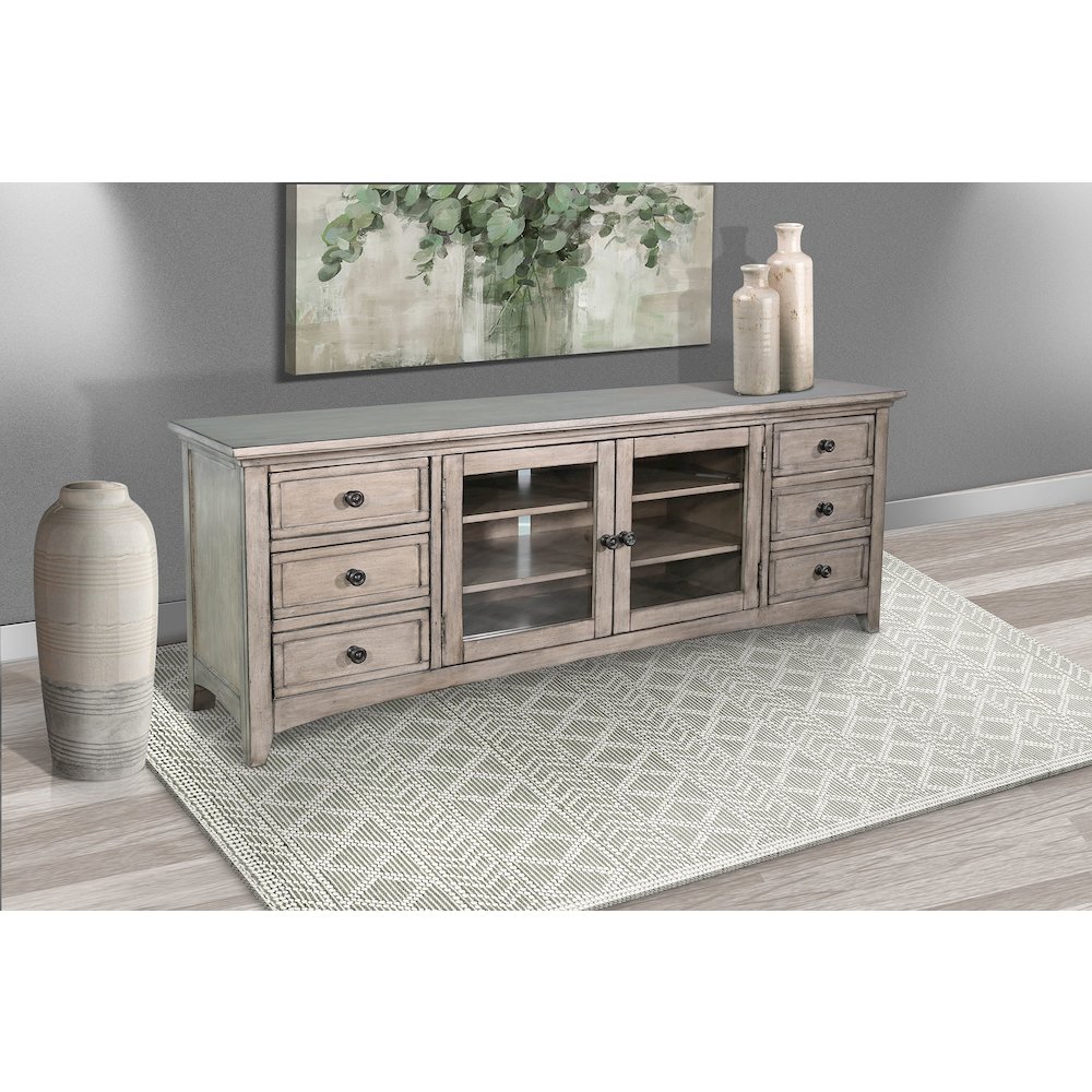 72" Media Console. Picture 5