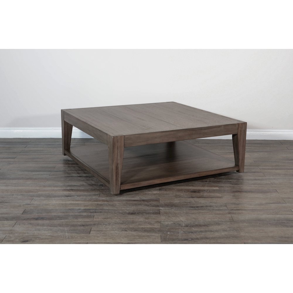 Doe Valley Mahogany Wood Coffee Table with Casters in Light Brown. Picture 3
