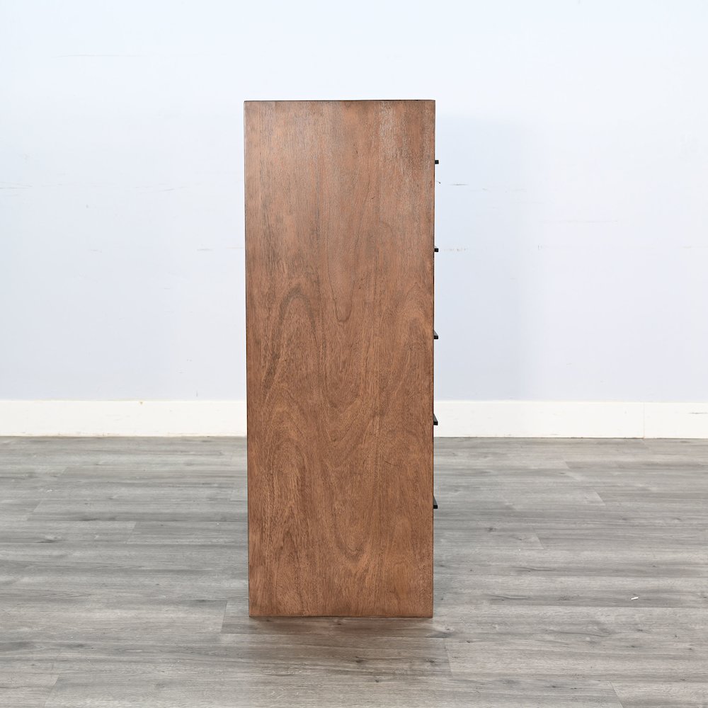 Five-Drawer Chest. Picture 3