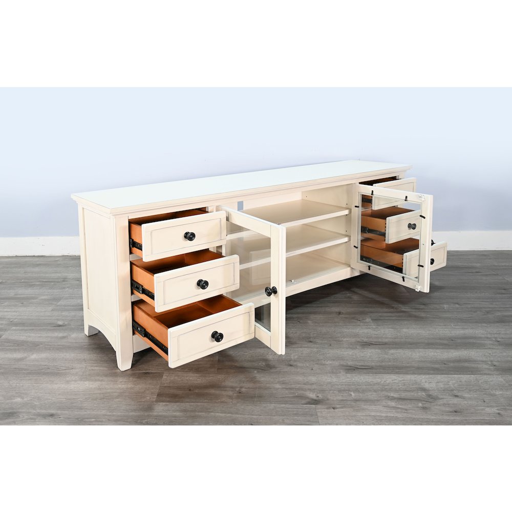 72" Media Console. Picture 3