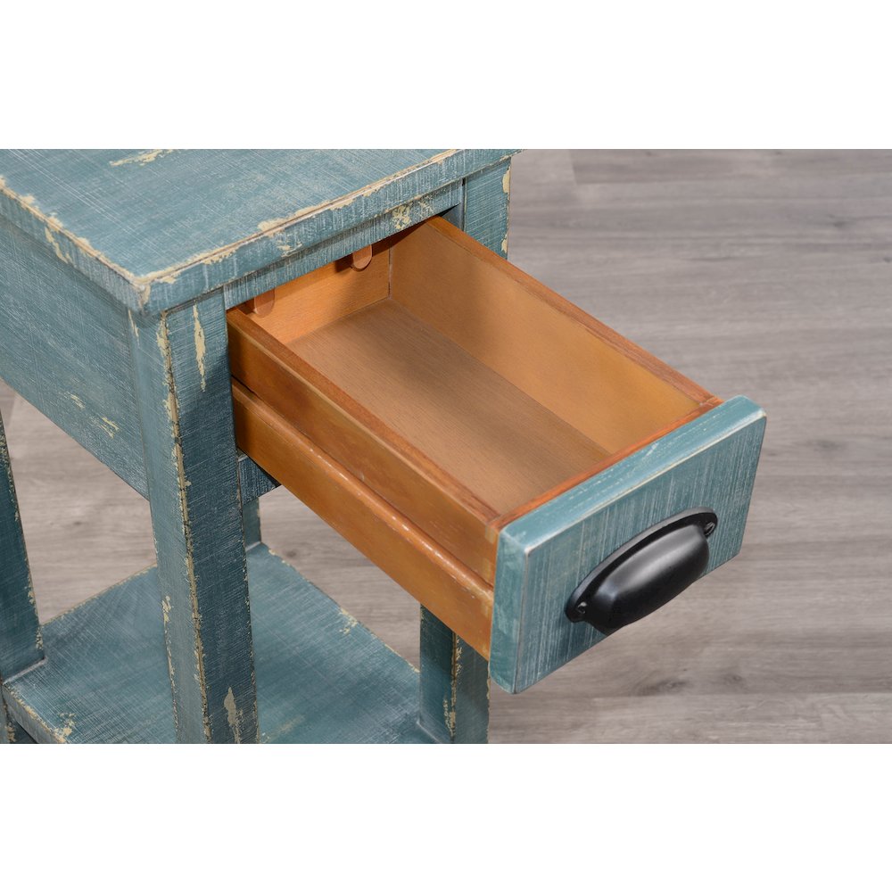 Sea Grass Chair Side Table. Picture 6