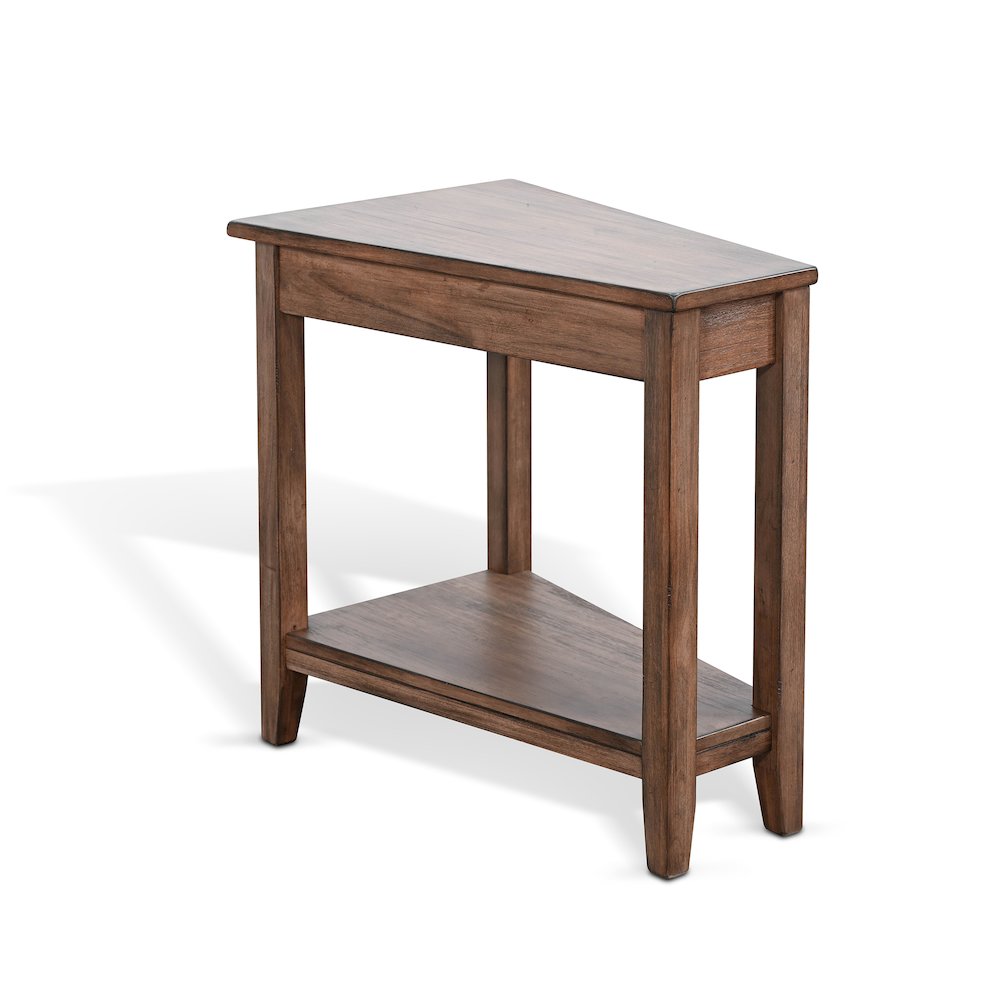 Doe Valley Chair Side Table. Picture 1