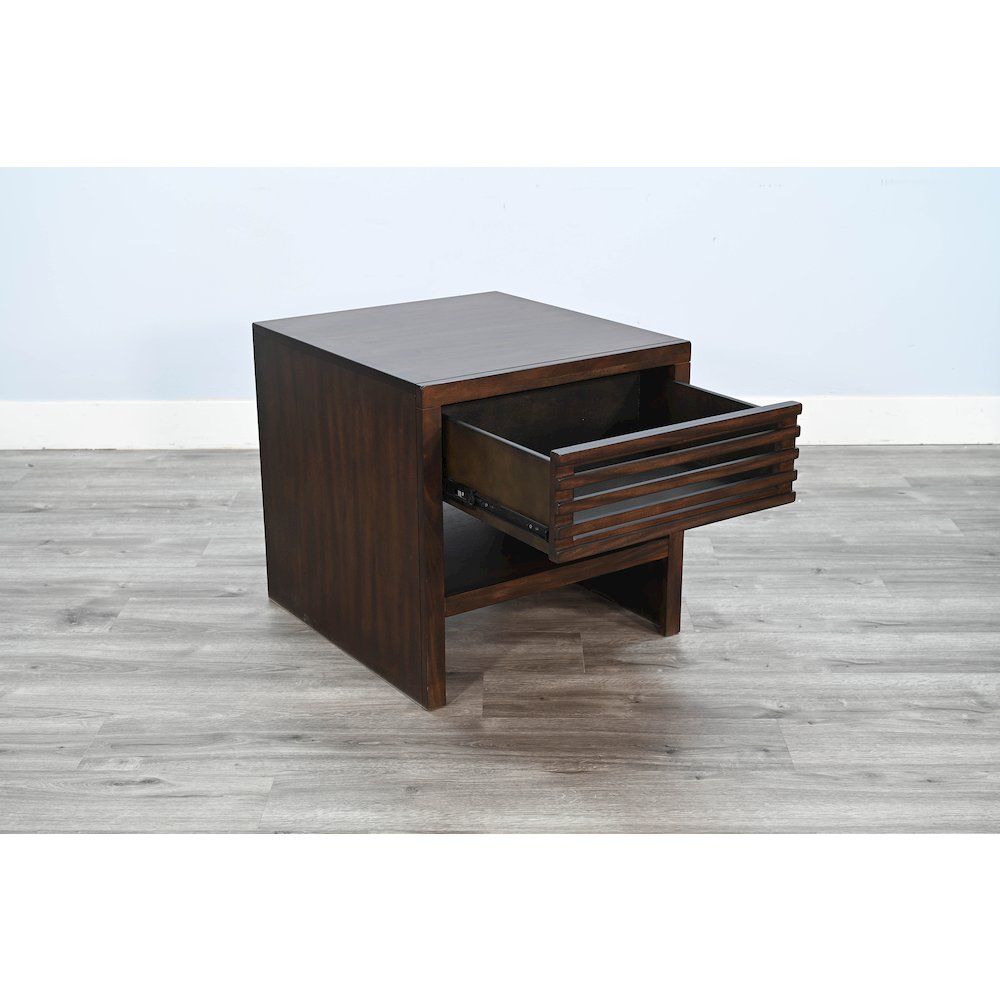 End Table with Drawer. Picture 3