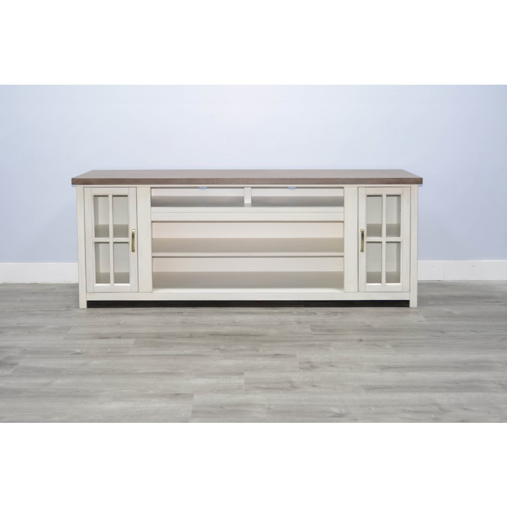 Media Console. Picture 1