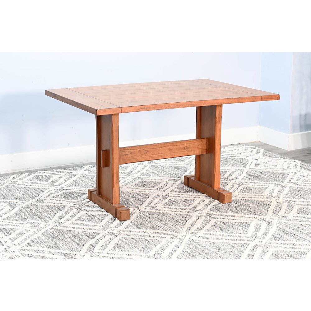 Dining Table. Picture 2
