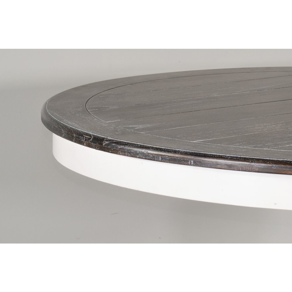 Sunny Designs Carrige House 54" Round Dining Table. Picture 3