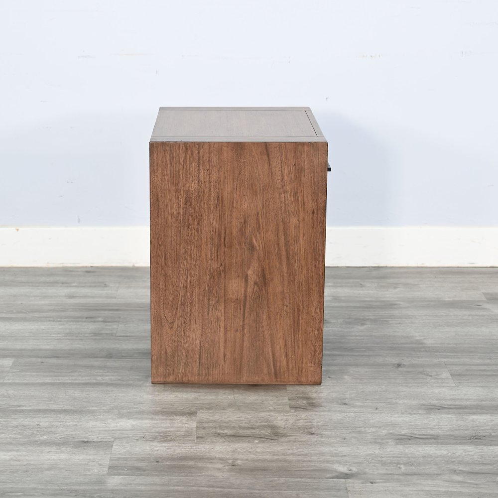 Nightstand. Picture 4