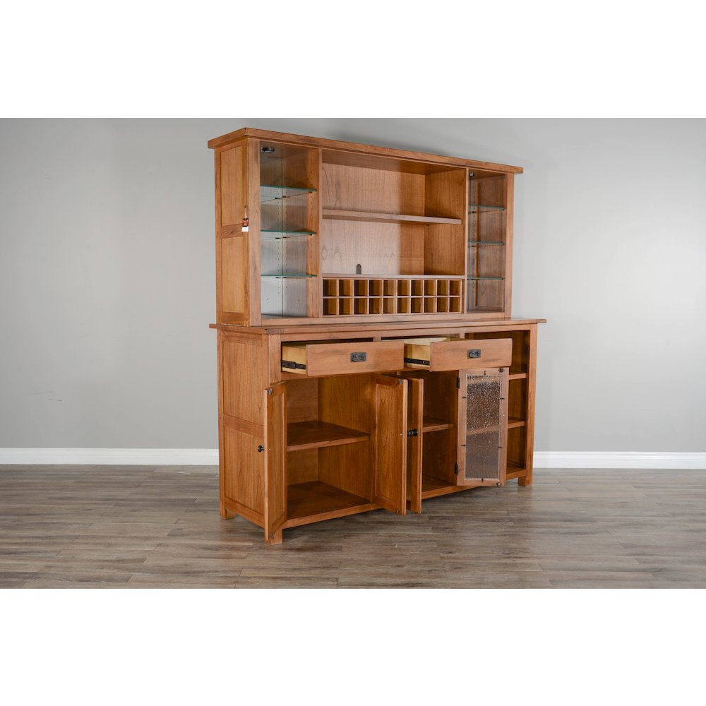 Sunny Designs Sedona Buffet & Hutch. Picture 3
