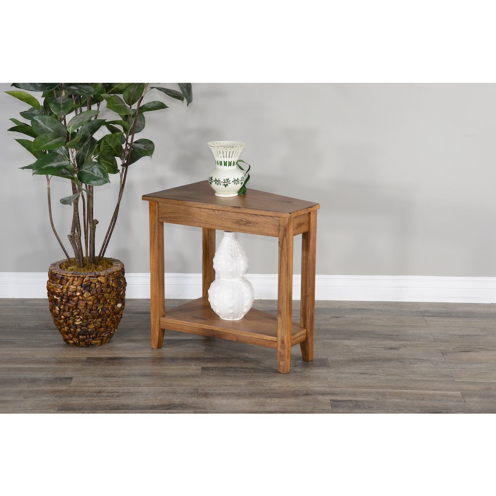 Sunny Designs Sedona Chair Side Table. Picture 2