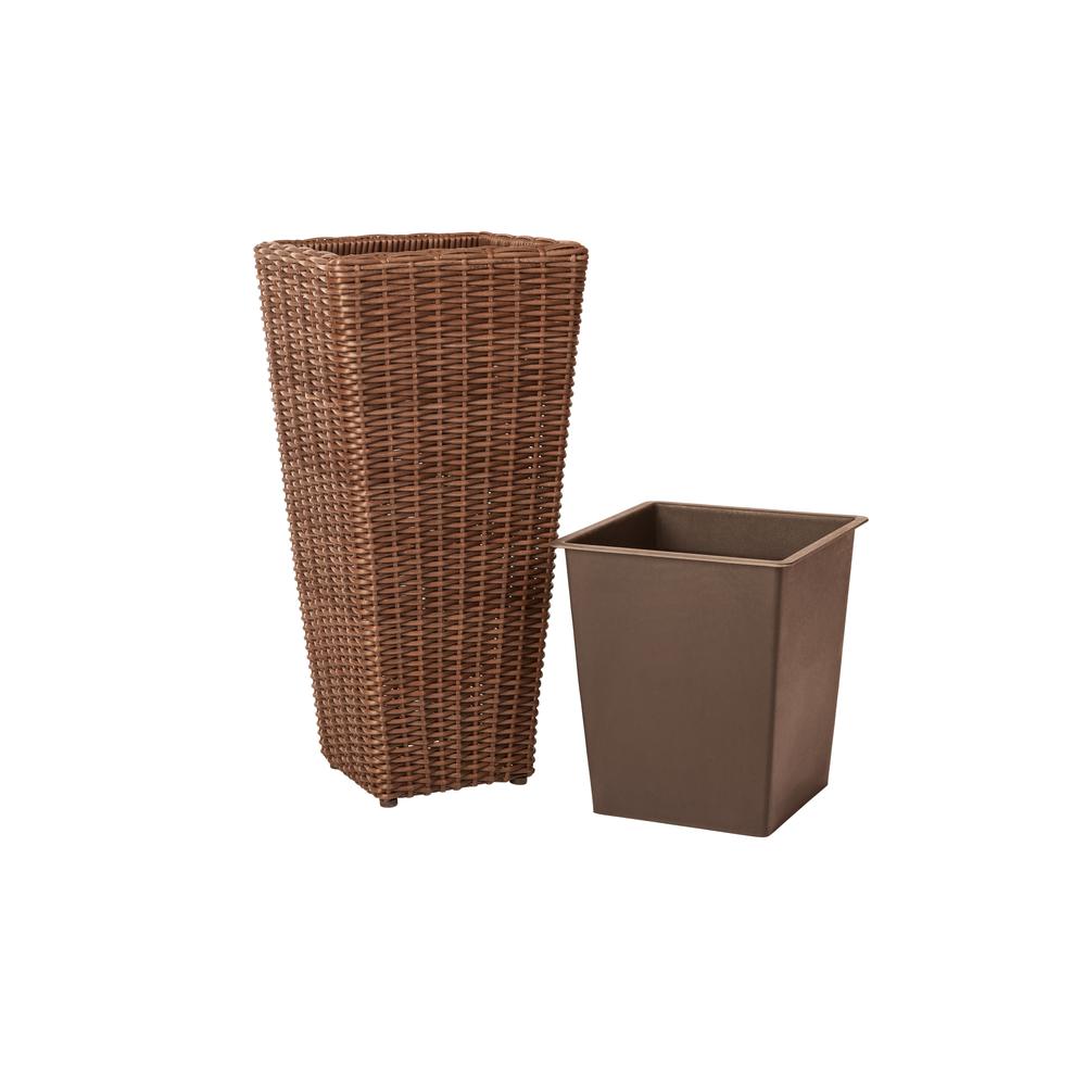 Alto 2-Piece Wicker Planter Set. Picture 5