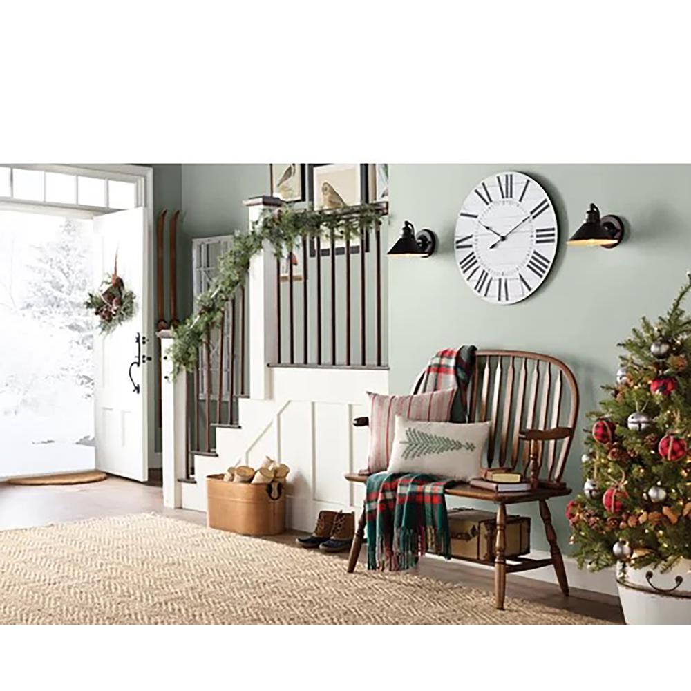 Windsor Bench - American Oak. Picture 9