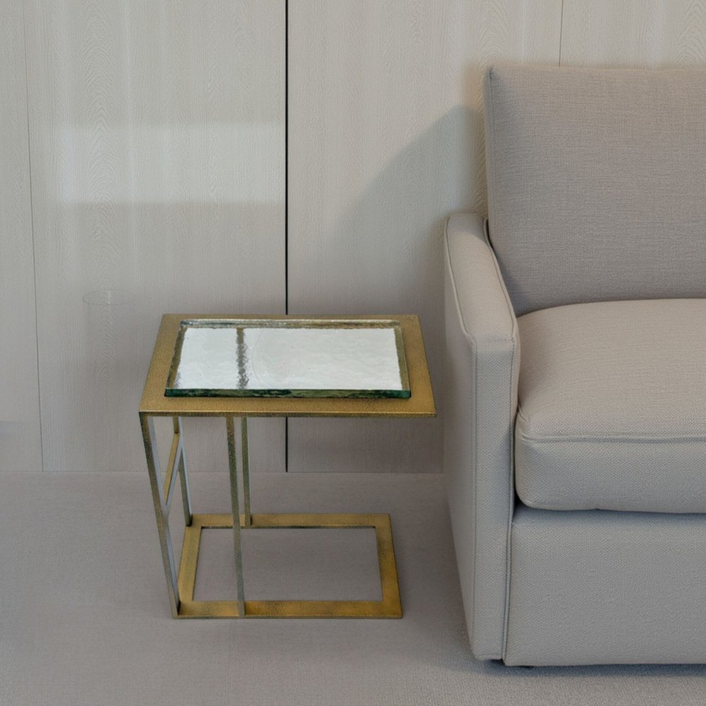 Castella C-End Table - Antique Brass. Picture 8