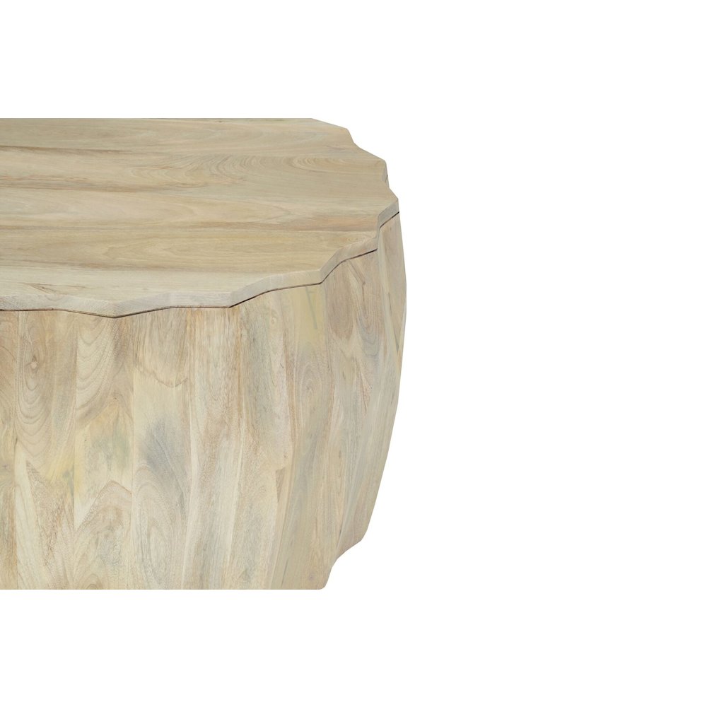 Facet 30" Diamond Carved Round Mango Wood Coffee Table, Walnut Finish. Picture 3