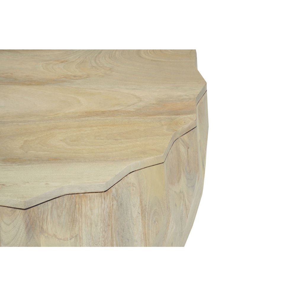 Facet 30" Diamond Carved Round Mango Wood Coffee Table, Walnut Finish. Picture 4
