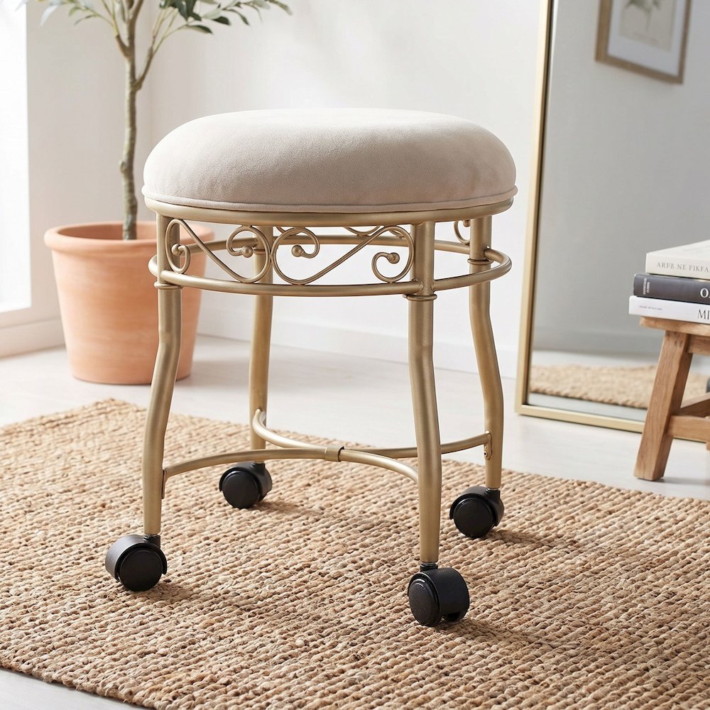Victorian Vanity Stool - Silver. Picture 5
