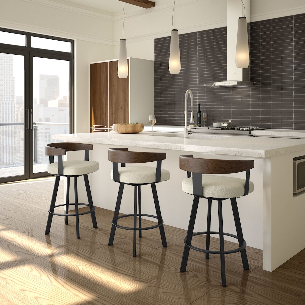 Lars 30 in. Swivel Bar Stool. Picture 5