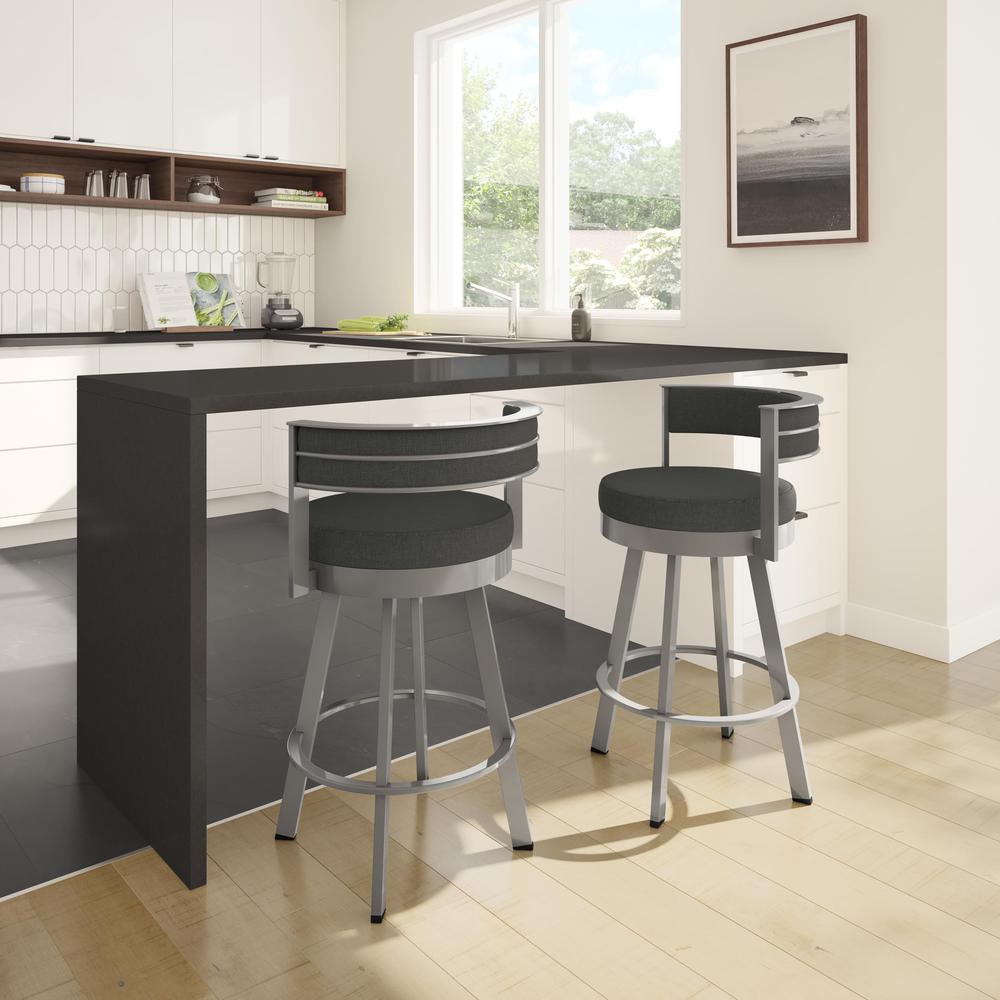 Browser 26 in. Swivel Counter Stool. Picture 5