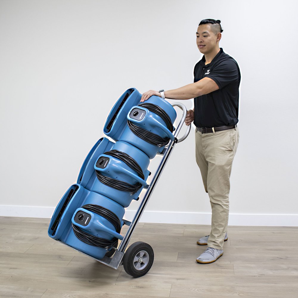 1/3 HP 2600 CFM 3 Speed, Carpet Dryer, Blower with Built-in GFCI Power Outlets. Picture 6