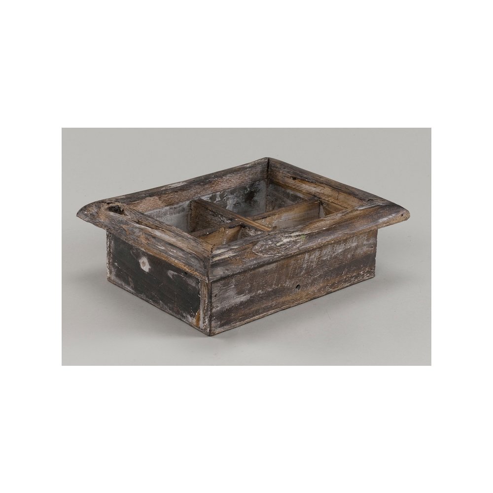 Medium Natural Brown Wooden Planter. Picture 1