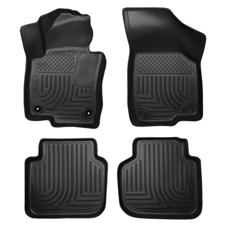 12-  Volkswagen Passat Front/2nd Floor Liners. Picture 1