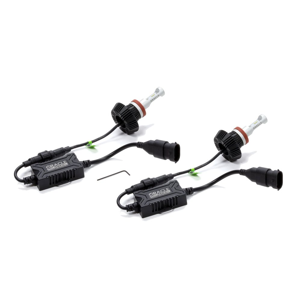 H11  LED Headlight Bulbs. Picture 1