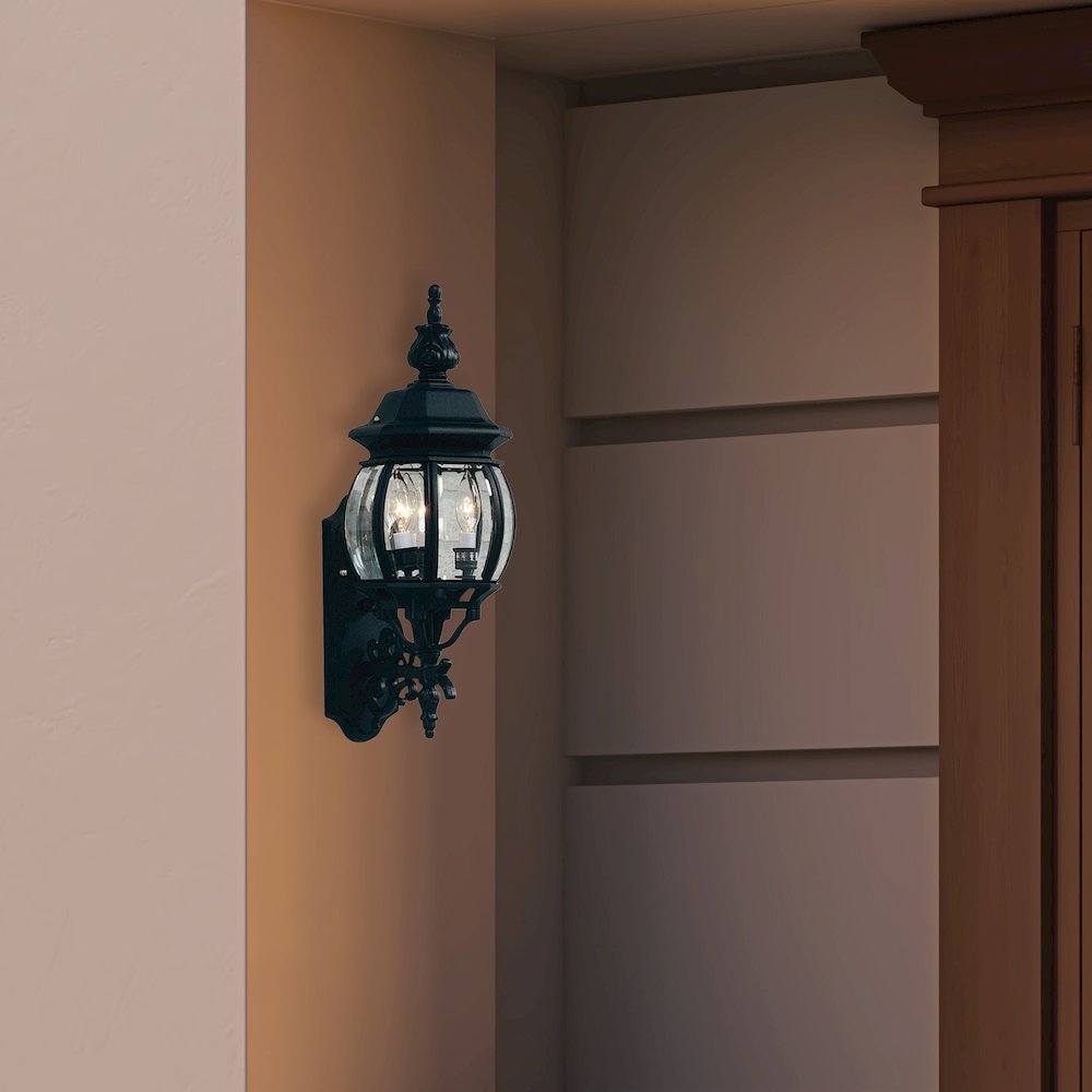 Classico 3Light Outdoor Wall Light. Picture 2