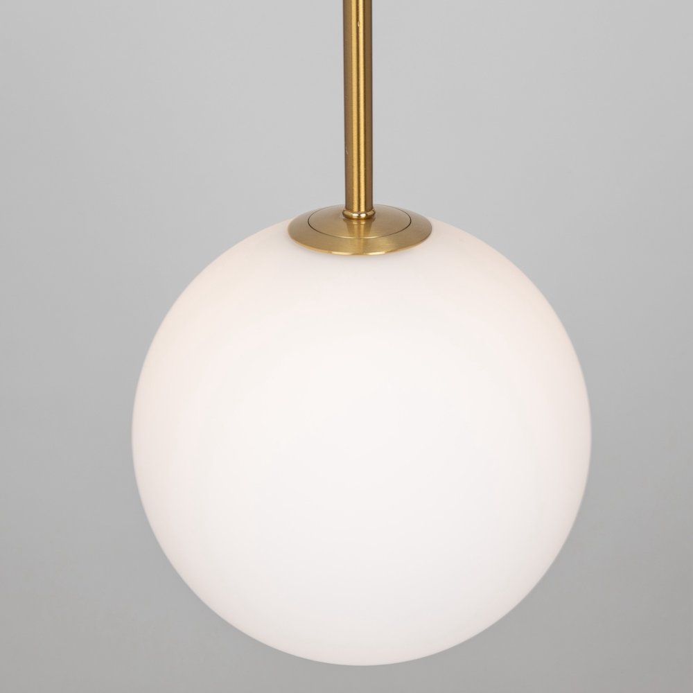 Aurelia Collection 1Light Pendant Brass. Picture 4