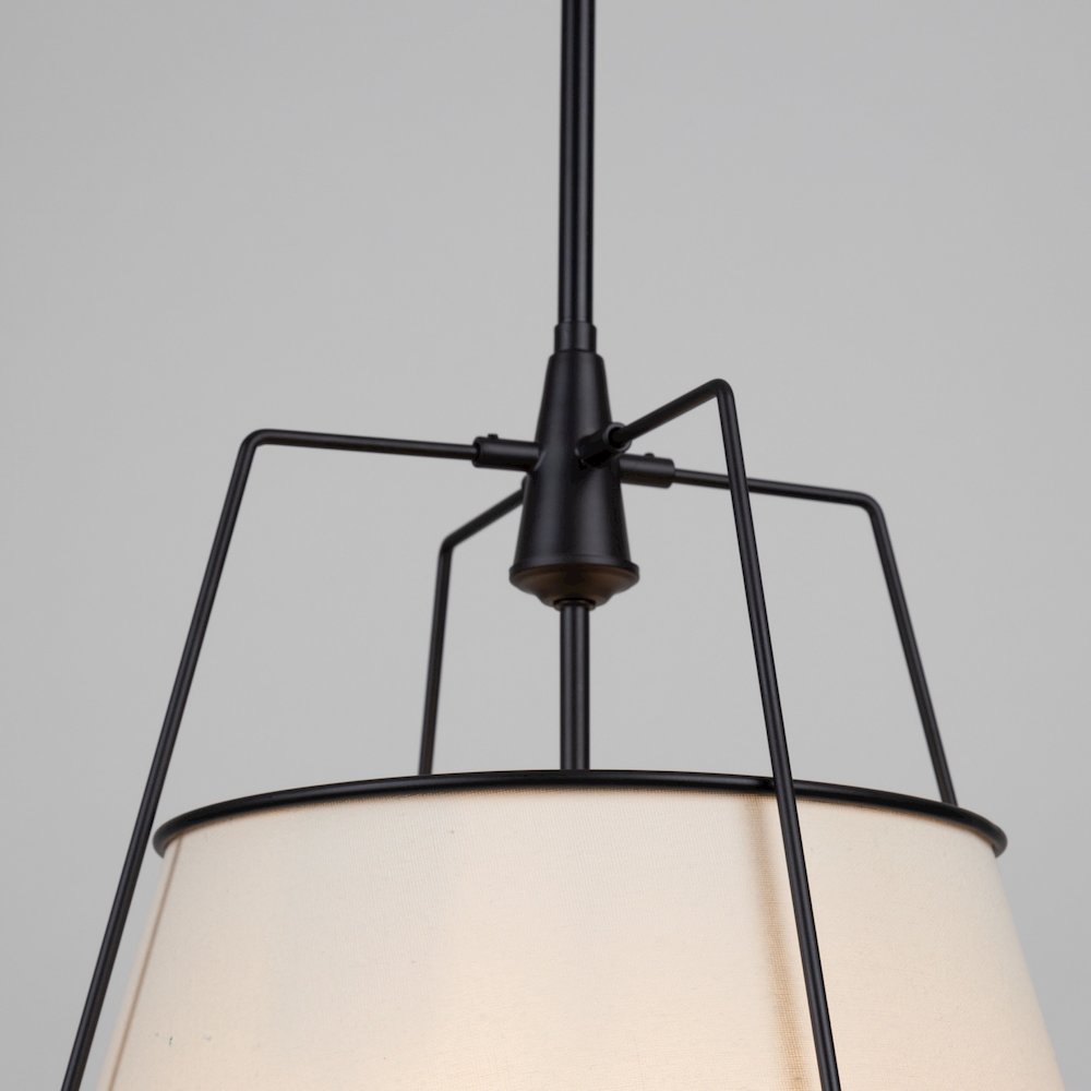 Pullman Collection 3Light Pendant Black. Picture 8