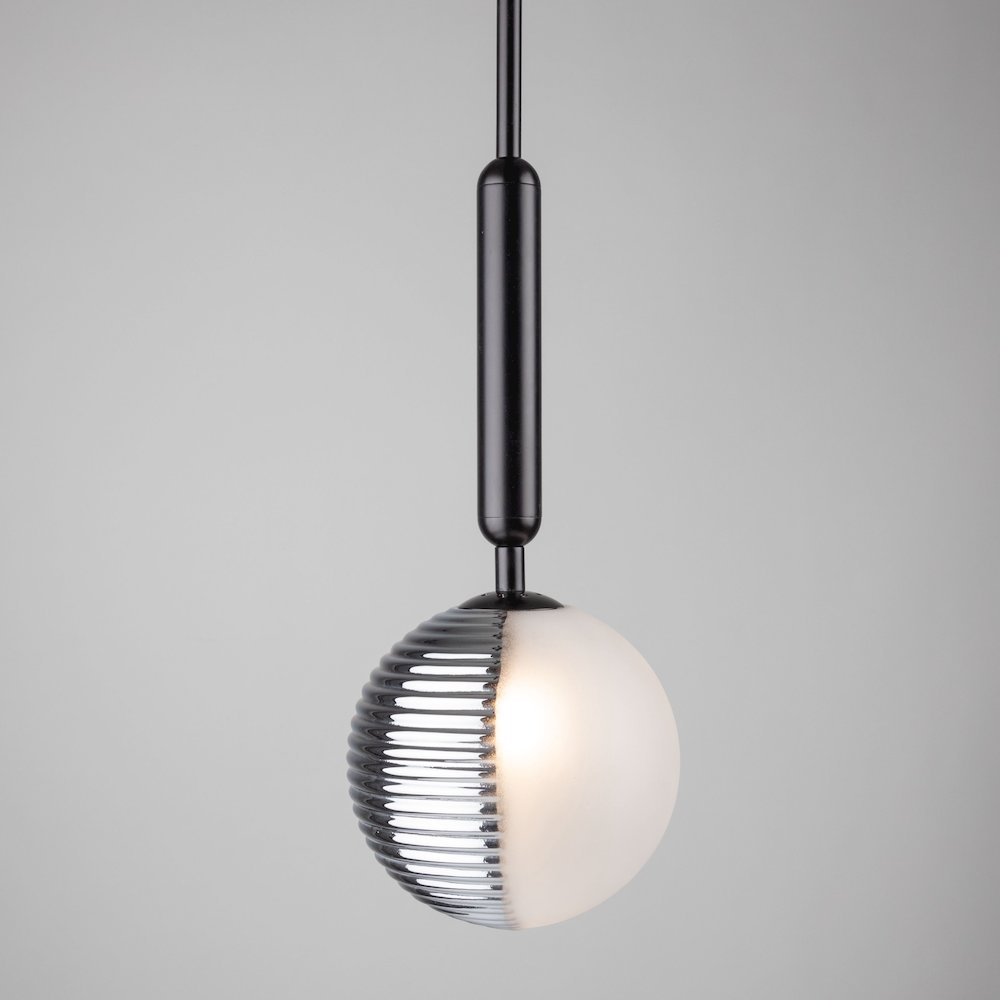 Bolla Collection 1Light Pendant Black. Picture 4