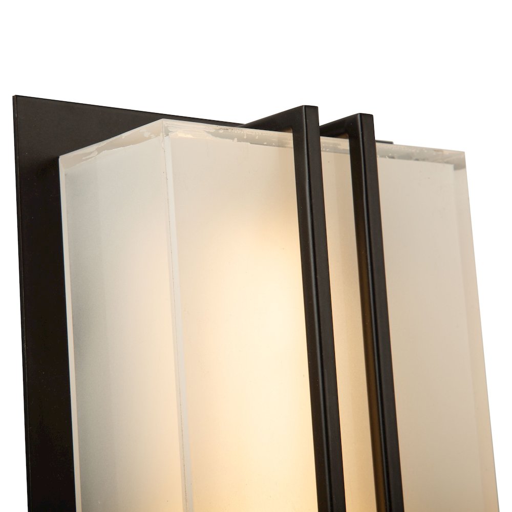 Sausalito 15W LED Outdoor Wall Light Black. Picture 5