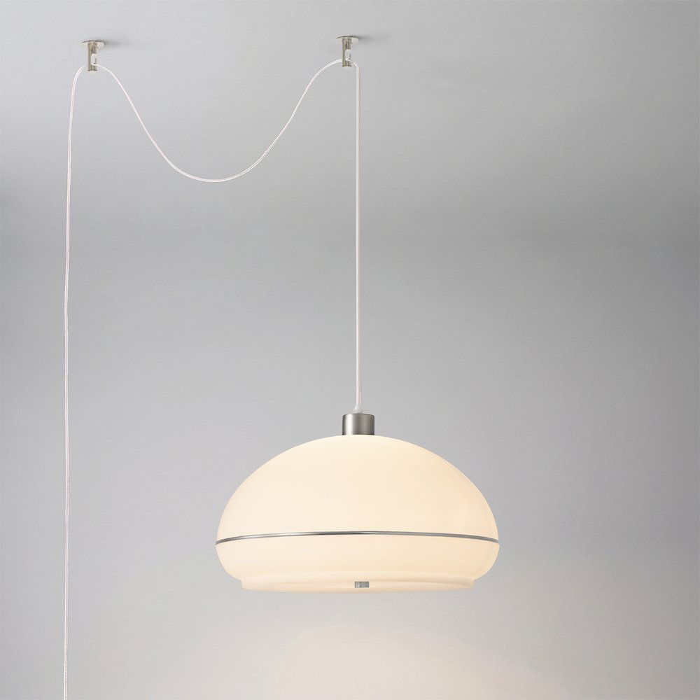 Morelli Swag - Satin Nickel Steel, Lucite Oval. Picture 3