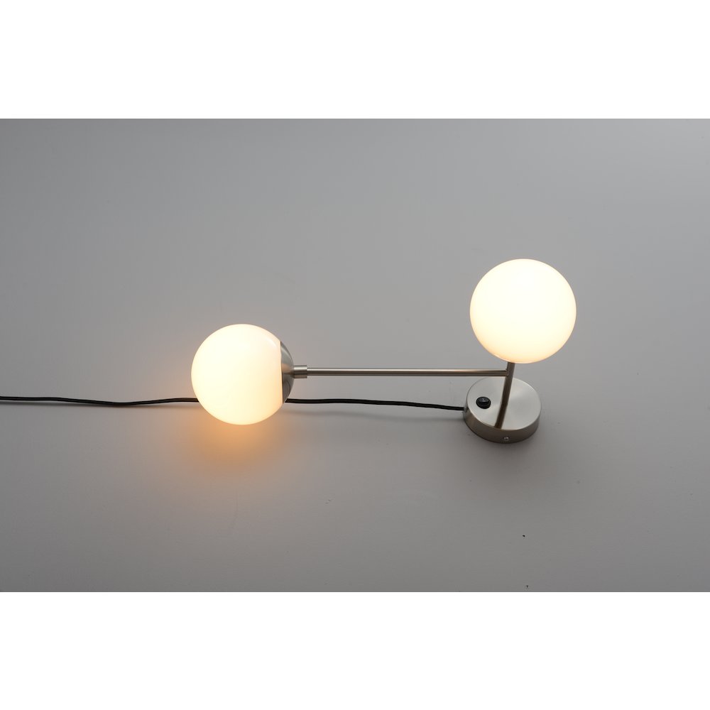 Duo Modern Contemporary Wall Sconce - Satin Nickel, Plug-in. Picture 4