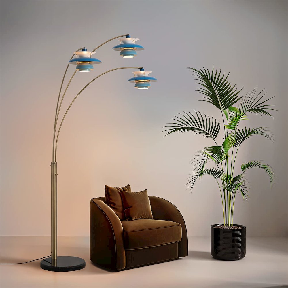Palm Springs 3 Light Arc Floor Lamp - Weathered brass/Blue. Picture 2