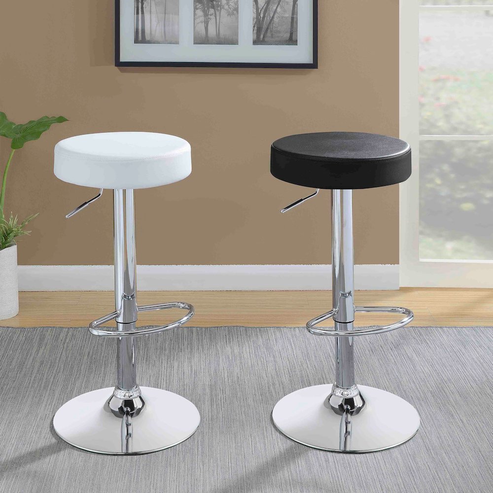 Chrome Adjustable Hydraulic Bar Stool. Picture 9