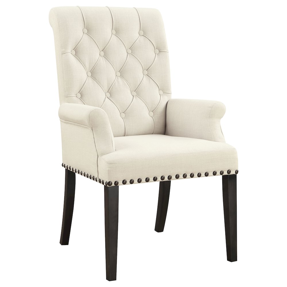 Traditional Tufted Upholstered Armchair. Picture 1