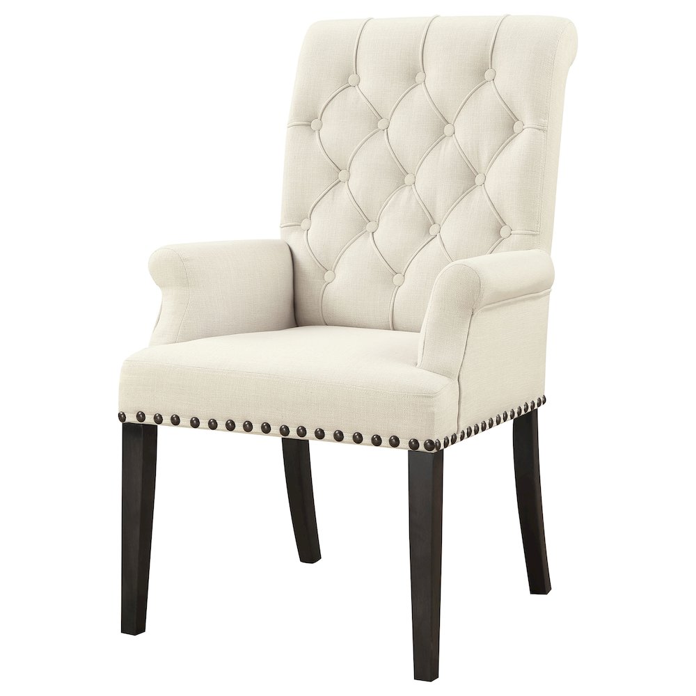 Traditional Tufted Upholstered Armchair. Picture 4