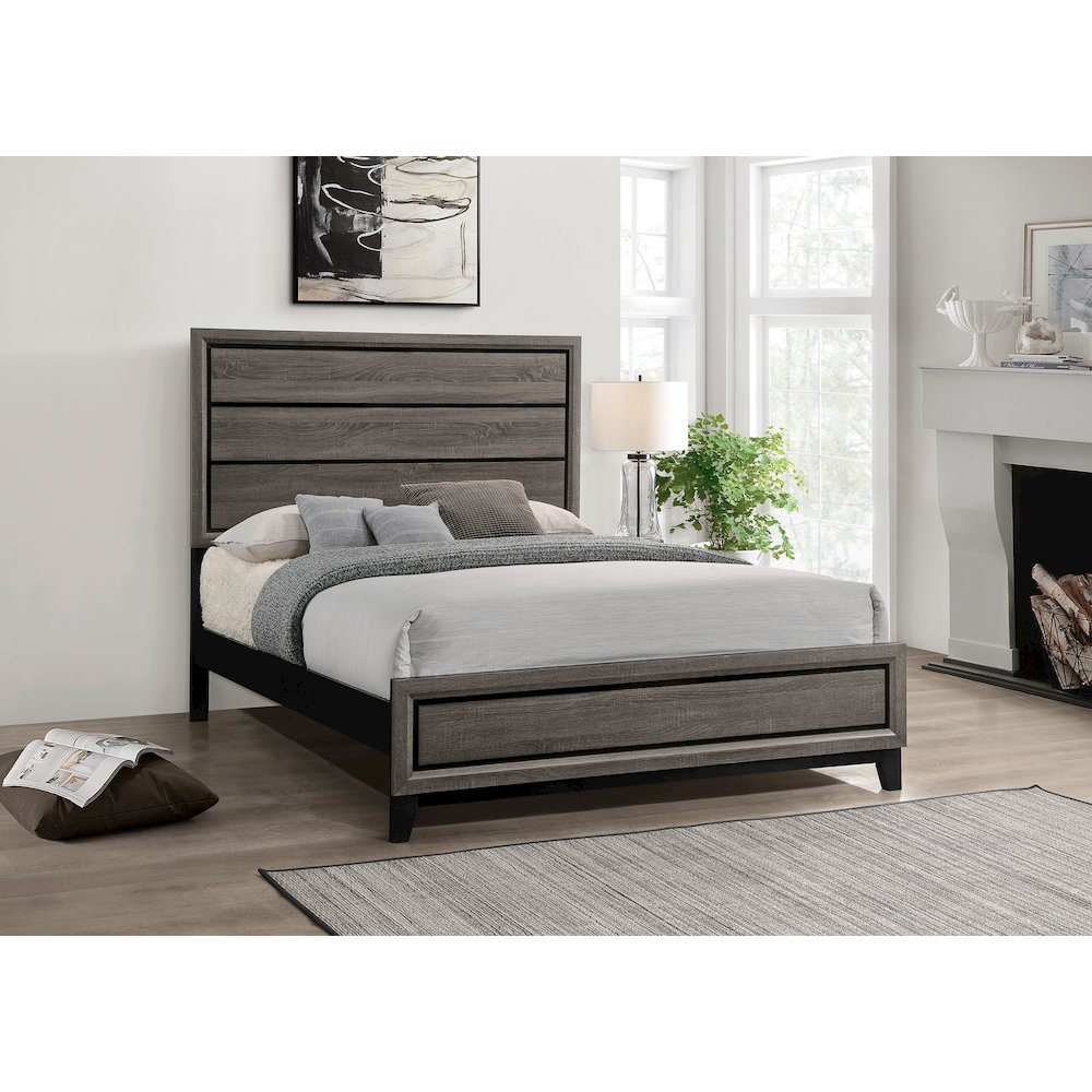 Rustic Grey Oak Panel Bed. Picture 2